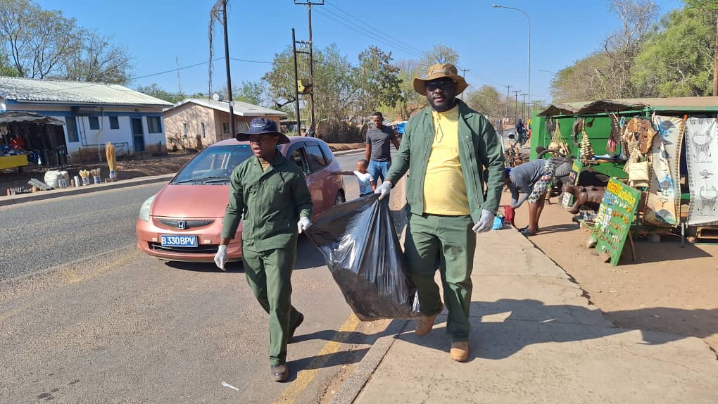 Cleanup campaign volunteers in uniform